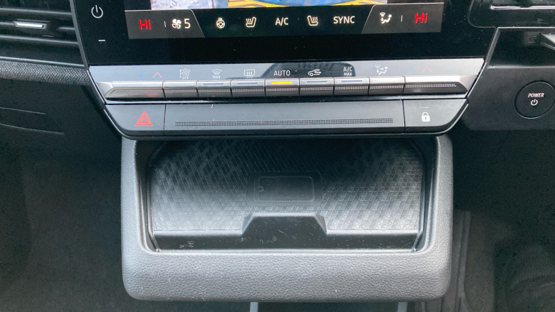 Renault Megane E-Tech EV60 160kW Iconic 60kWh Optimum Charge 5dr Auto Electric Hatchback